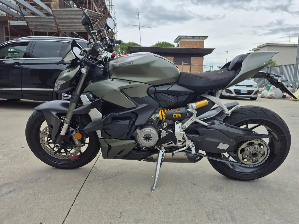 Ducati Streetfighter V2 955 Green (2022 - 23) (7)