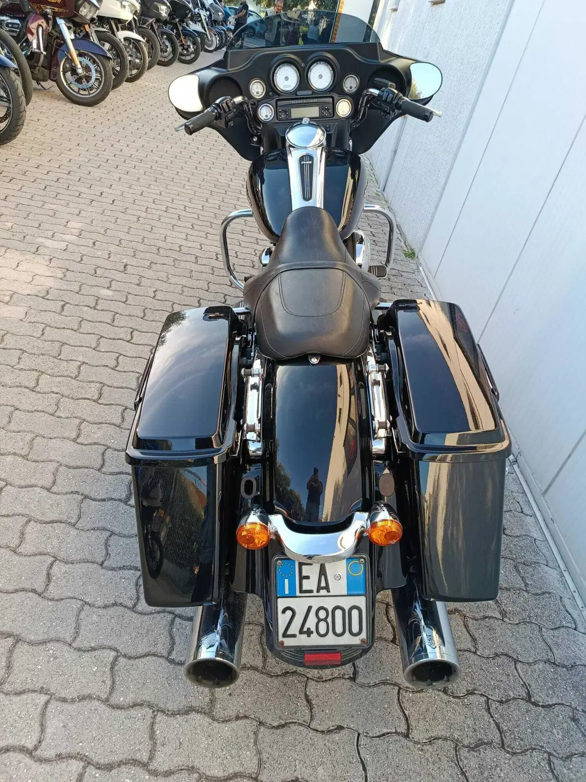 Harley-Davidson 1690 Street Glide (2011 - 13) - FLHX (5)