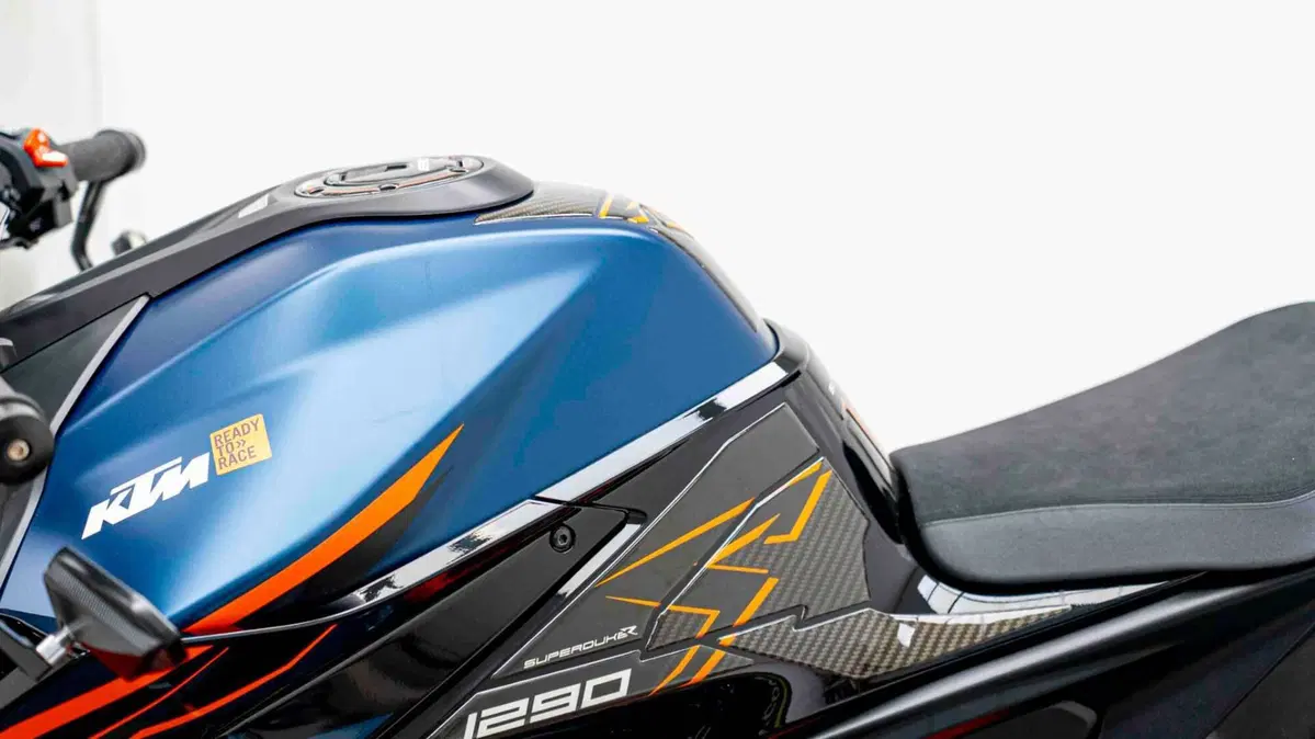 KTM 1290 Super Duke R (2021 - 23) (3)