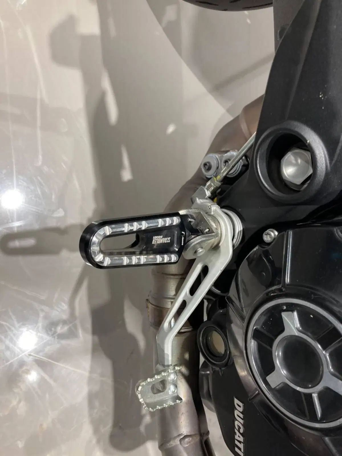Ducati Scrambler 1100 Tribute Pro (2022 - 24) (3)