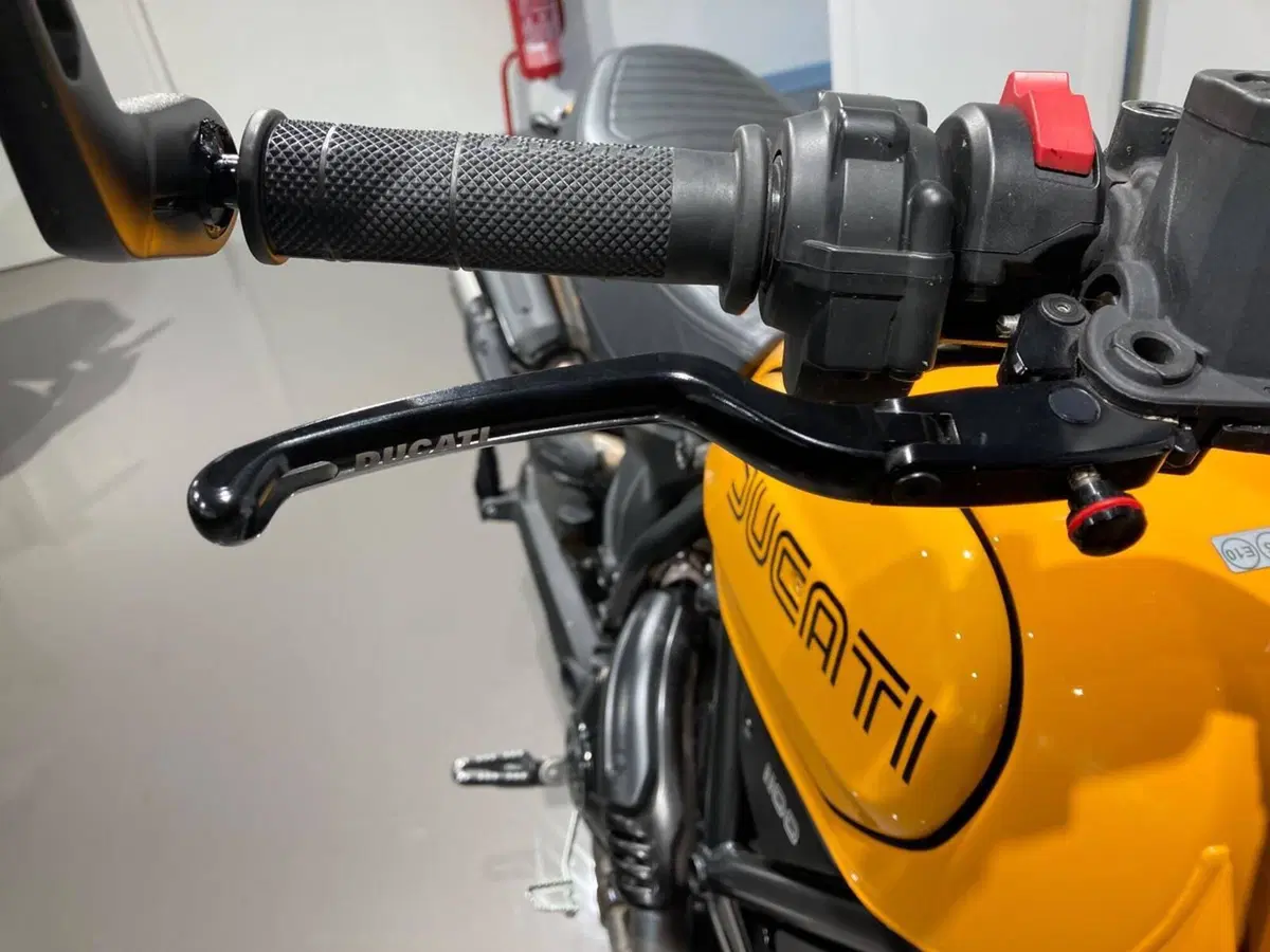 Ducati Scrambler 1100 Tribute Pro (2022 - 24) (5)