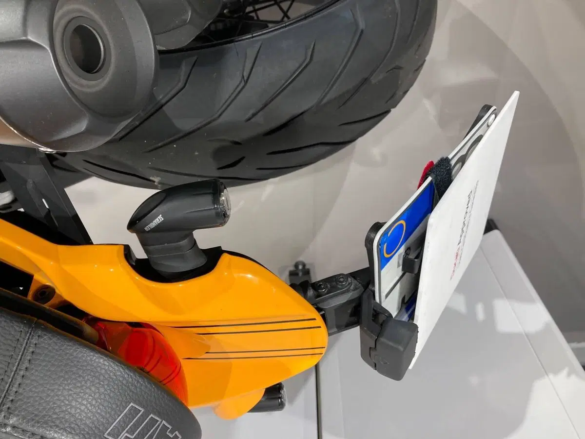 Ducati Scrambler 1100 Tribute Pro (2022 - 24) (6)