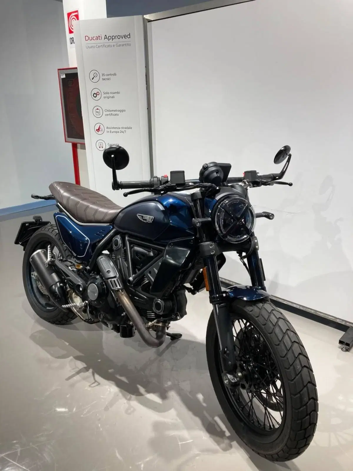 Ducati Scrambler 800 Nightshift (2023 - 24) (2)