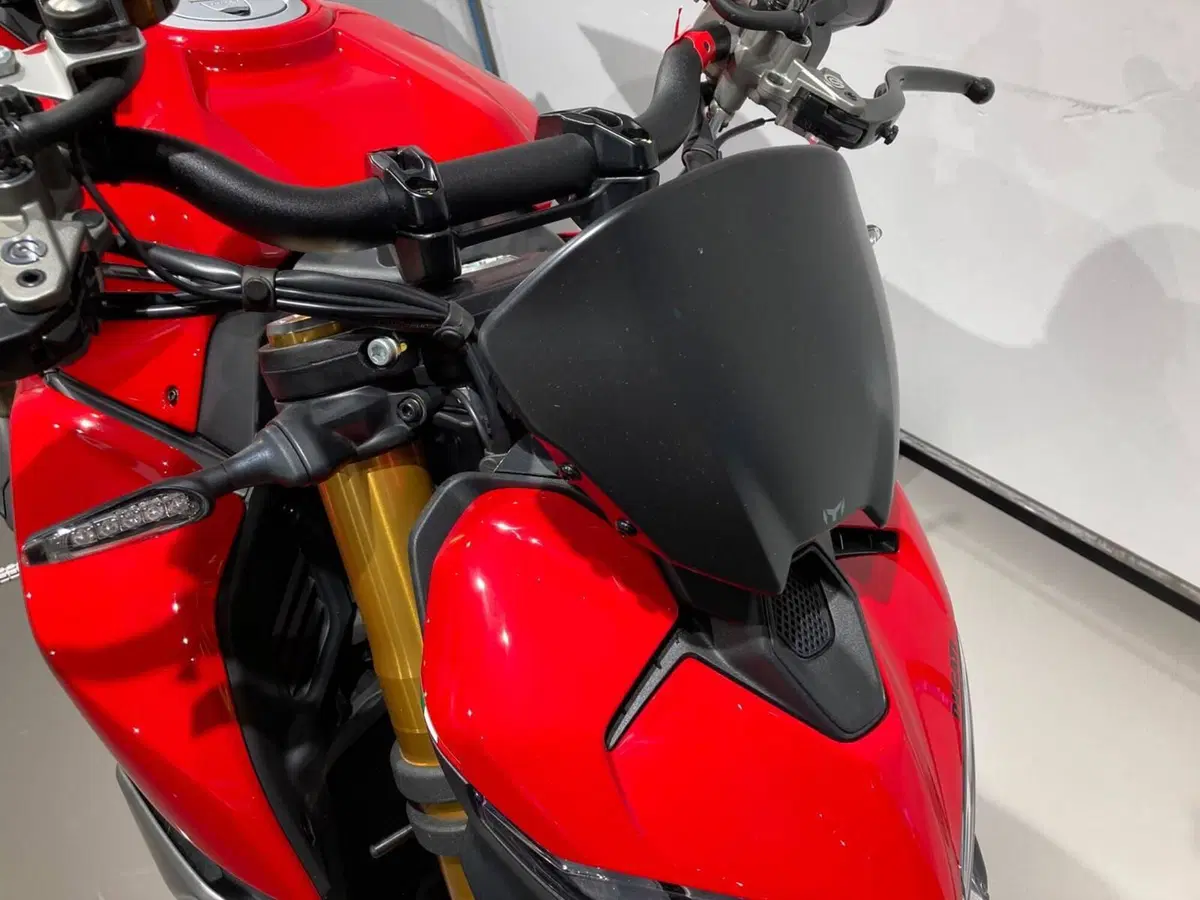Ducati Streetfighter V2 (2025 - 26) (3)