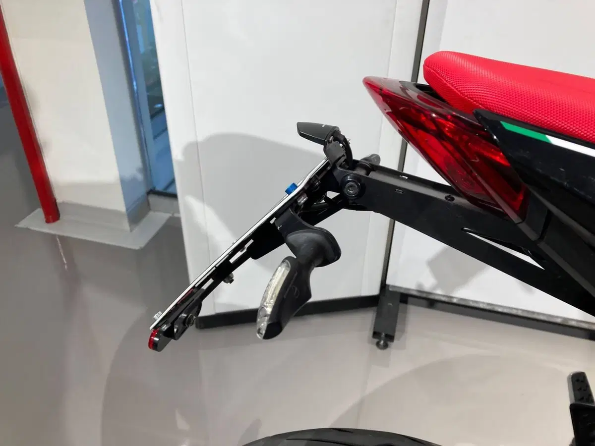 Ducati Monster 937 SP (2023 - 25) (3)