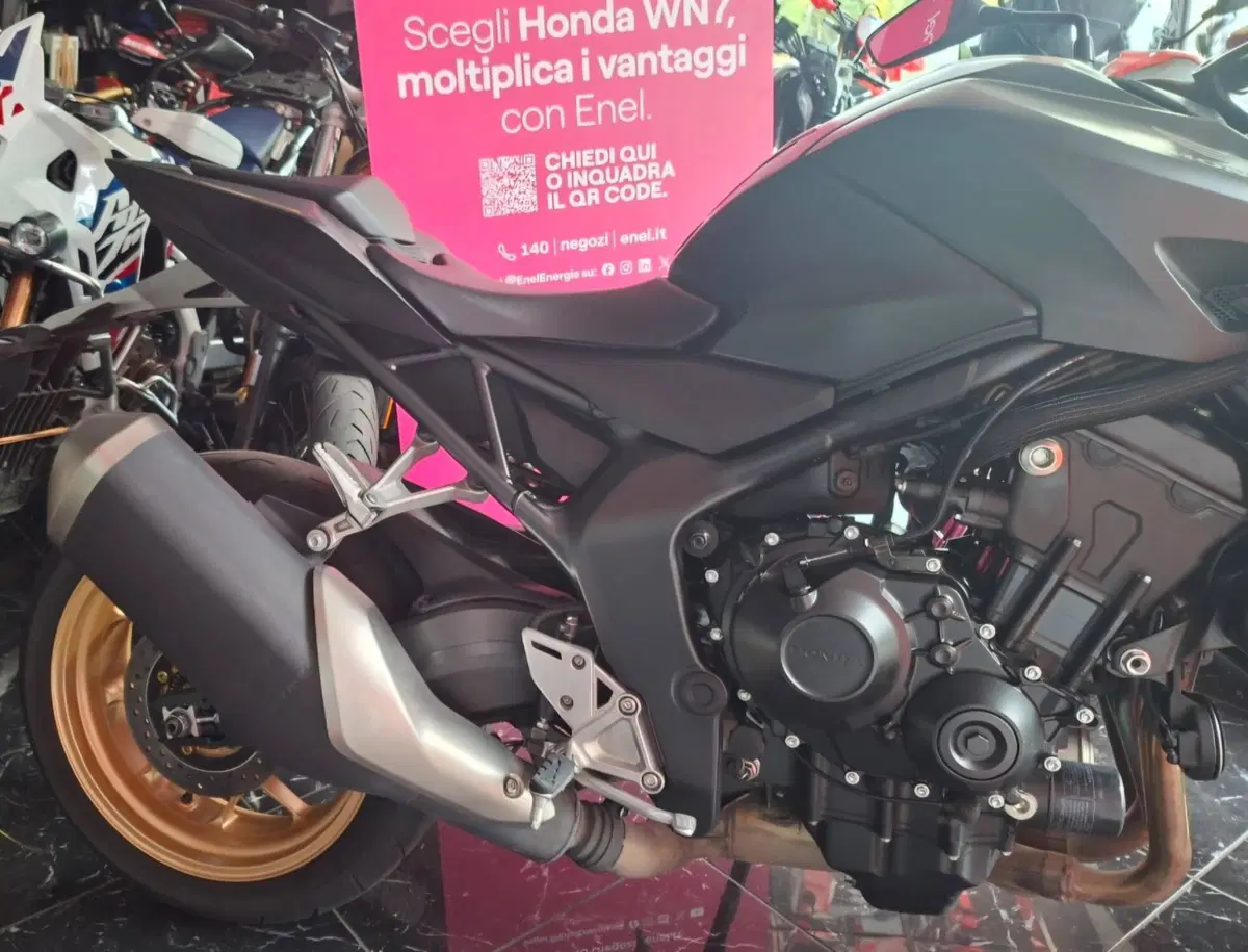 Honda CB 1000 Hornet SP (2025 - 26) (9)