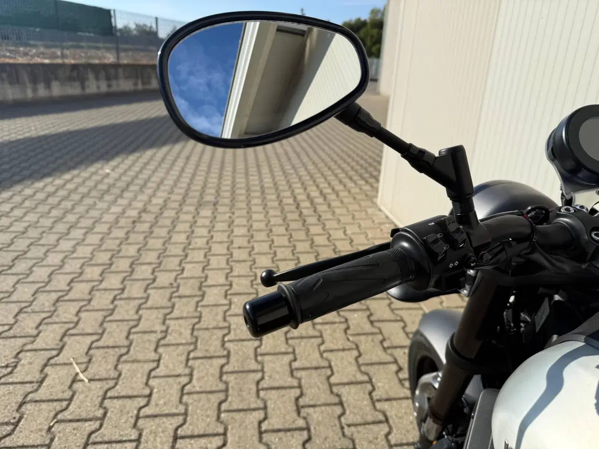 Yamaha XSR 900 ABS (2016 - 20) (5)