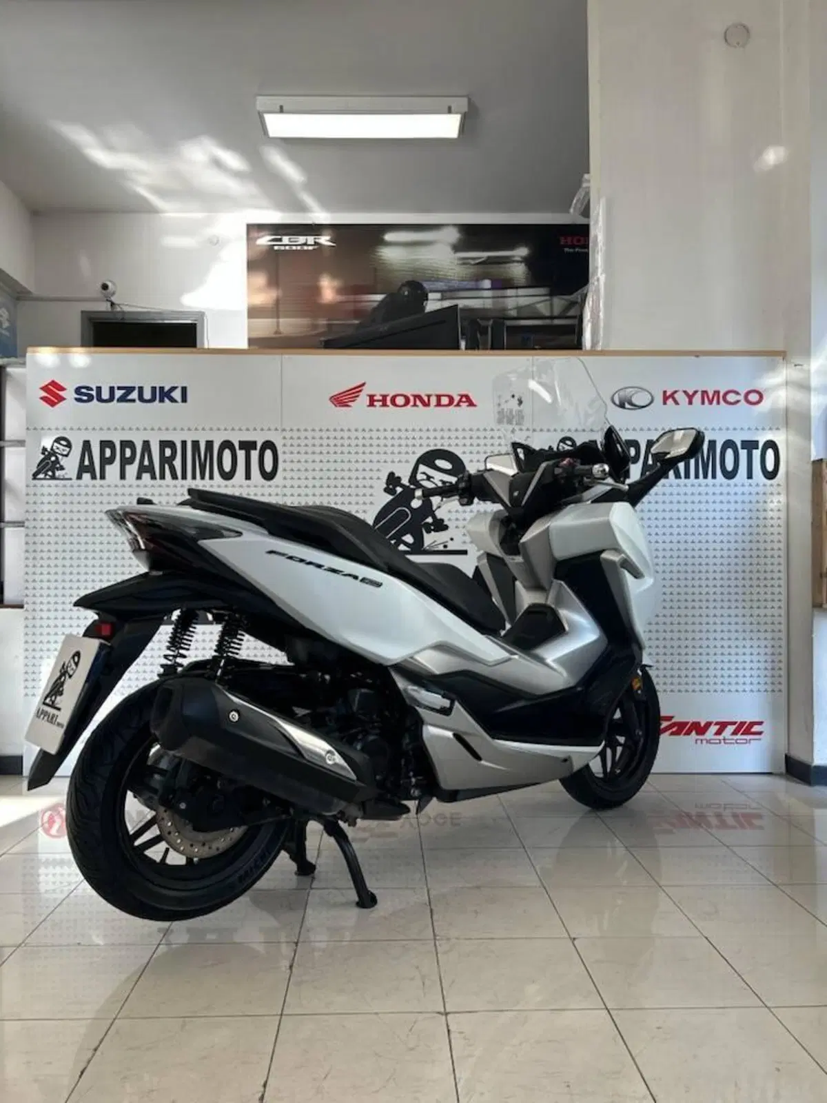 Honda Forza 300 (2019 - 20) (5)