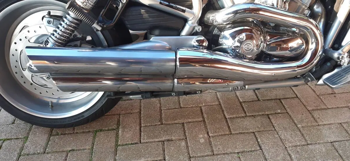 Harley-Davidson 1250 V-Rod (2008 - 12) - VRSCAW