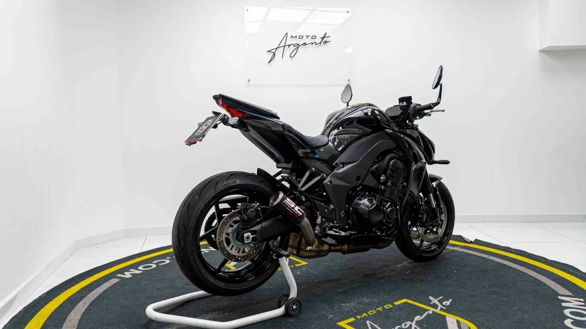 Kawasaki Z 1100 (2026 - 27) (4)