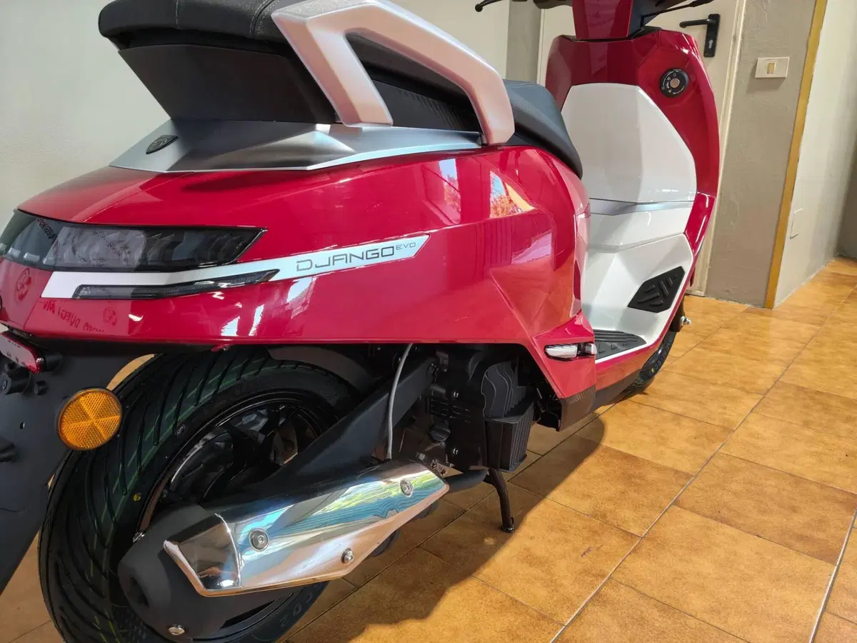 Peugeot Django 125 EVO Active (2025 - 26) (4)