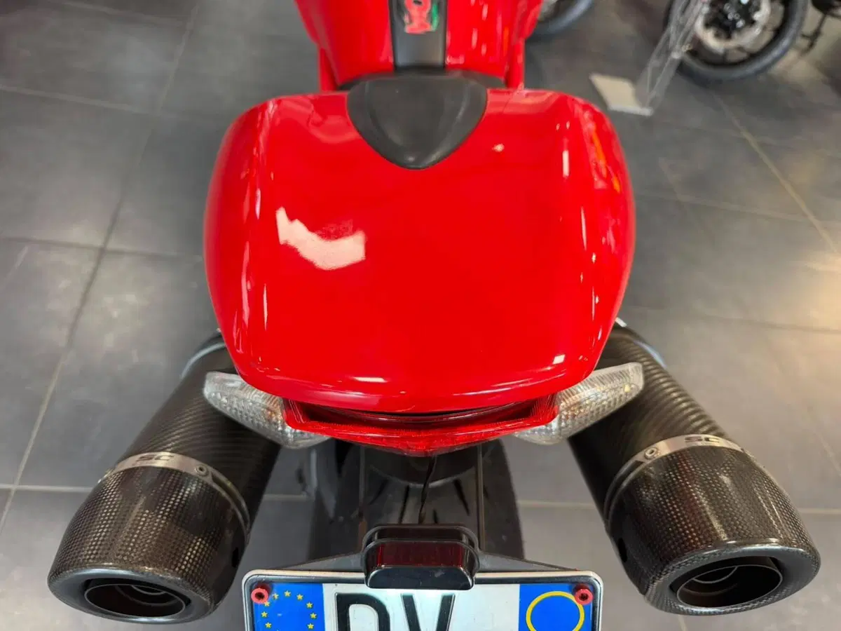 Ducati Monster 796 (2010 - 13) (5)