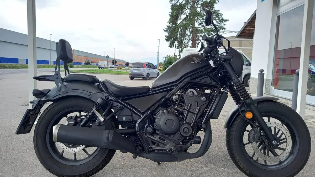 Honda CMX 500 Rebel + Special Edition (2020 - 21) (2)