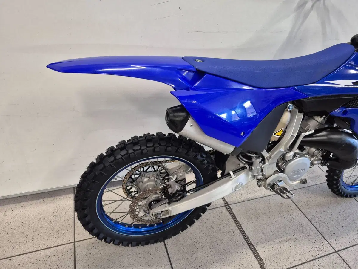 Yamaha YZ 125 (2024) (2)
