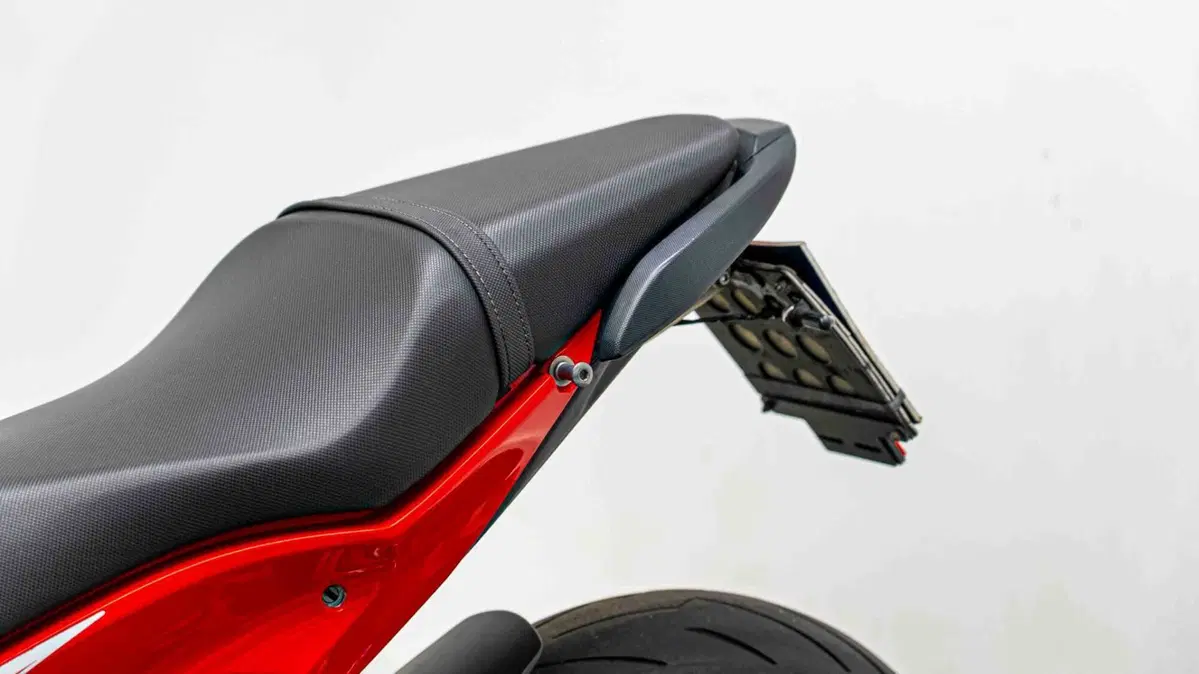 Honda CB 650 F ABS (2014 - 17) (2)