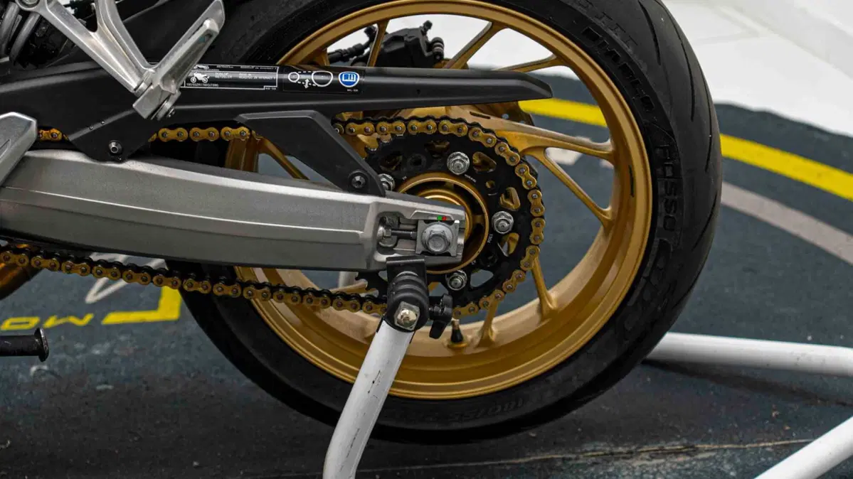 Honda CB 650 F ABS (2014 - 17) (19)