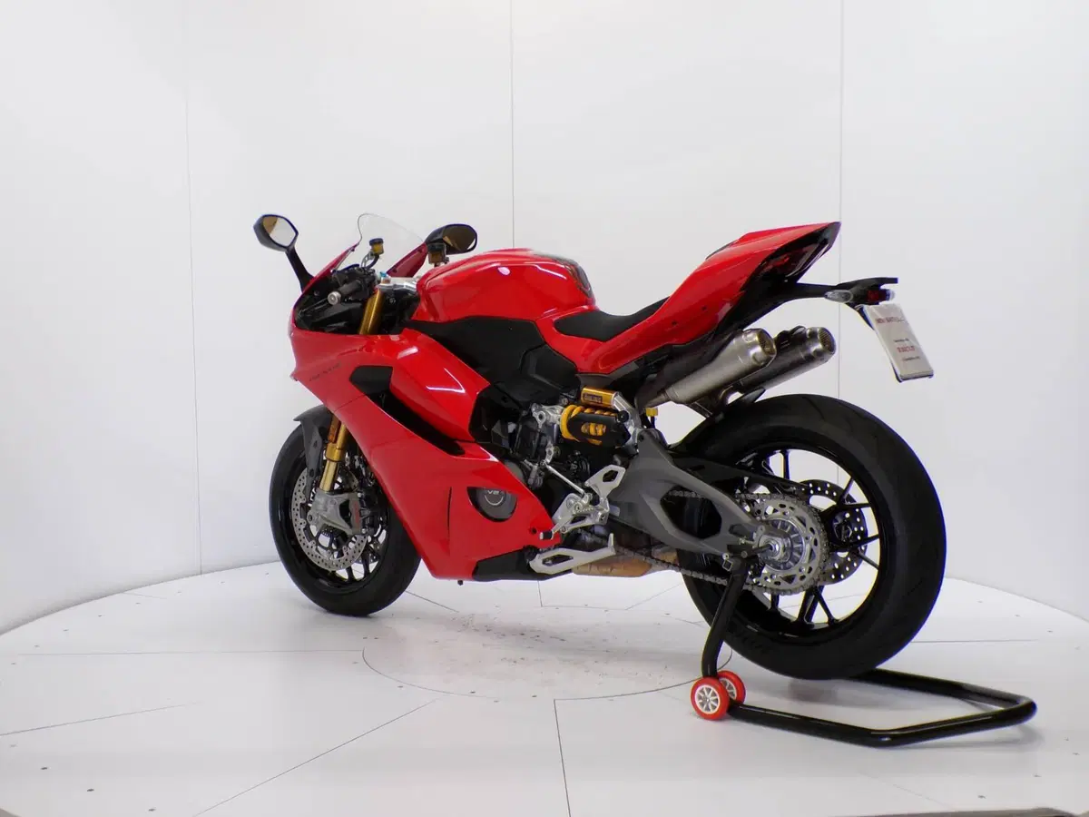 Ducati Panigale V2 S (2025 - 26) (5)