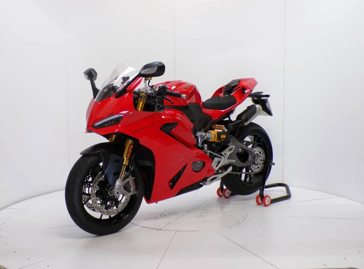 Ducati Panigale V2 S (2025 - 26) (3)