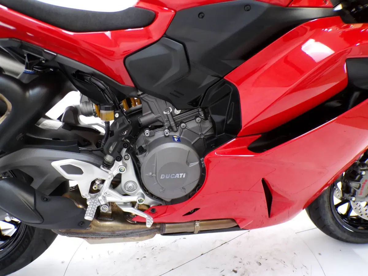 Ducati Panigale V2 S (2025 - 26) (8)
