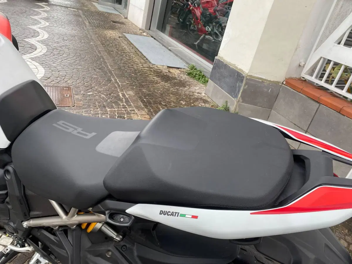 Ducati Multistrada V4 RS (2024 - 25) (5)