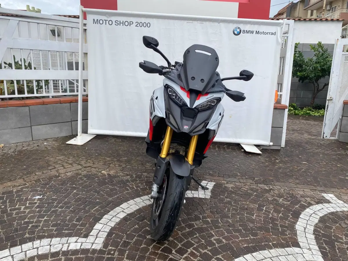 Ducati Multistrada V4 RS (2024 - 25) (4)