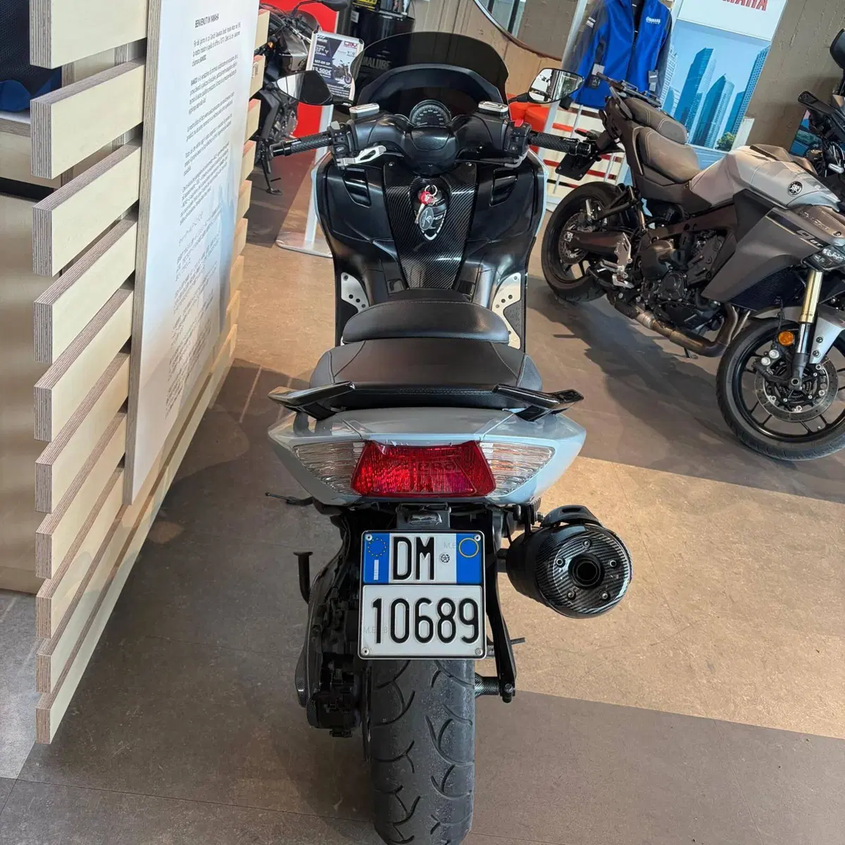 Yamaha T-Max 500 (2008 - 12) (2)