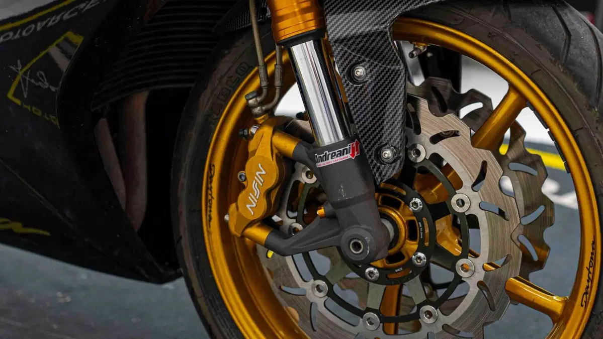 Triumph Daytona 675 (2006 - 08) (2)