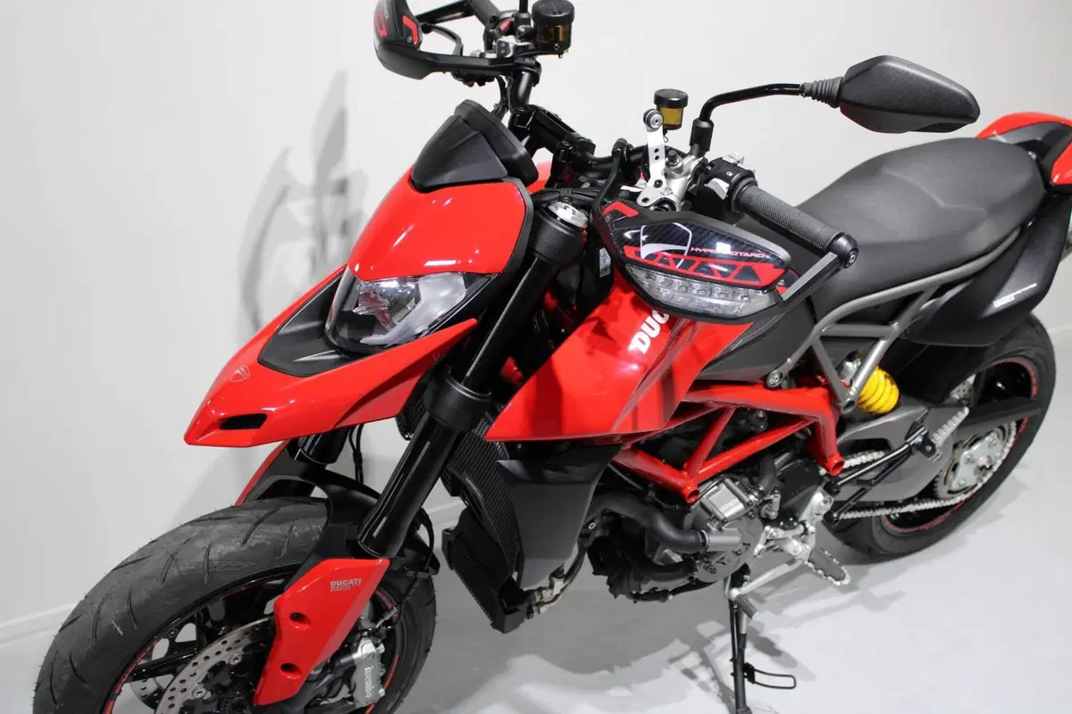 Ducati Hypermotard 950 (2019 - 20) (9)