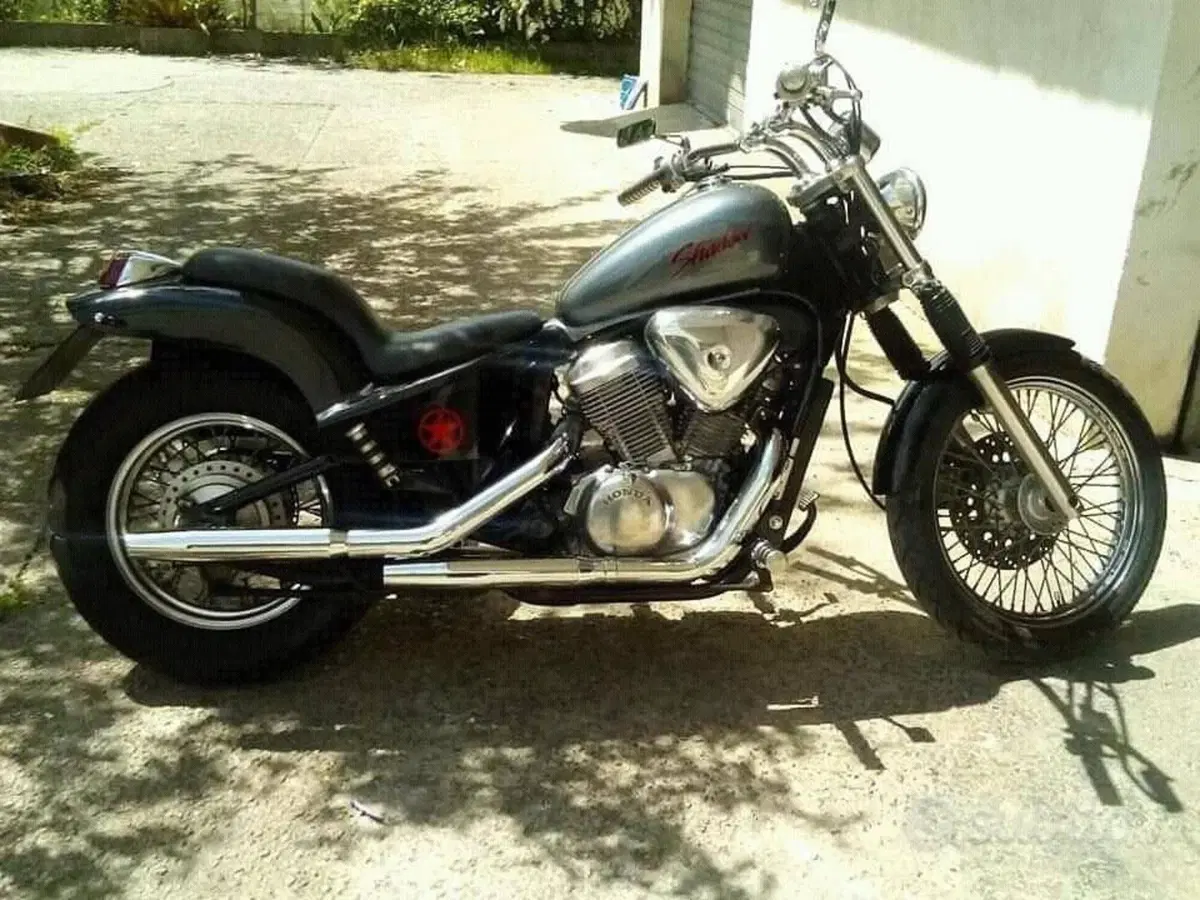 Honda VT 600 C Shadow (1989 - 02) (2)
