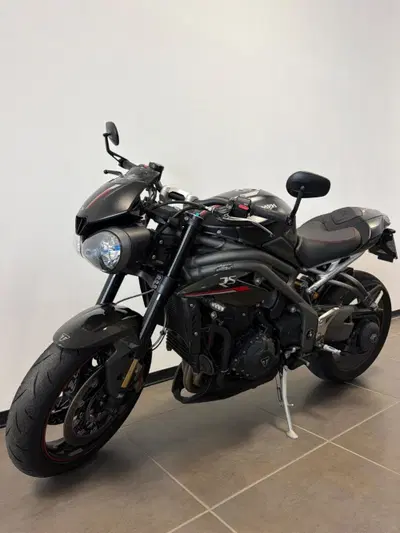 Triumph Speed Triple 1050 RS (2018 - 20) usata