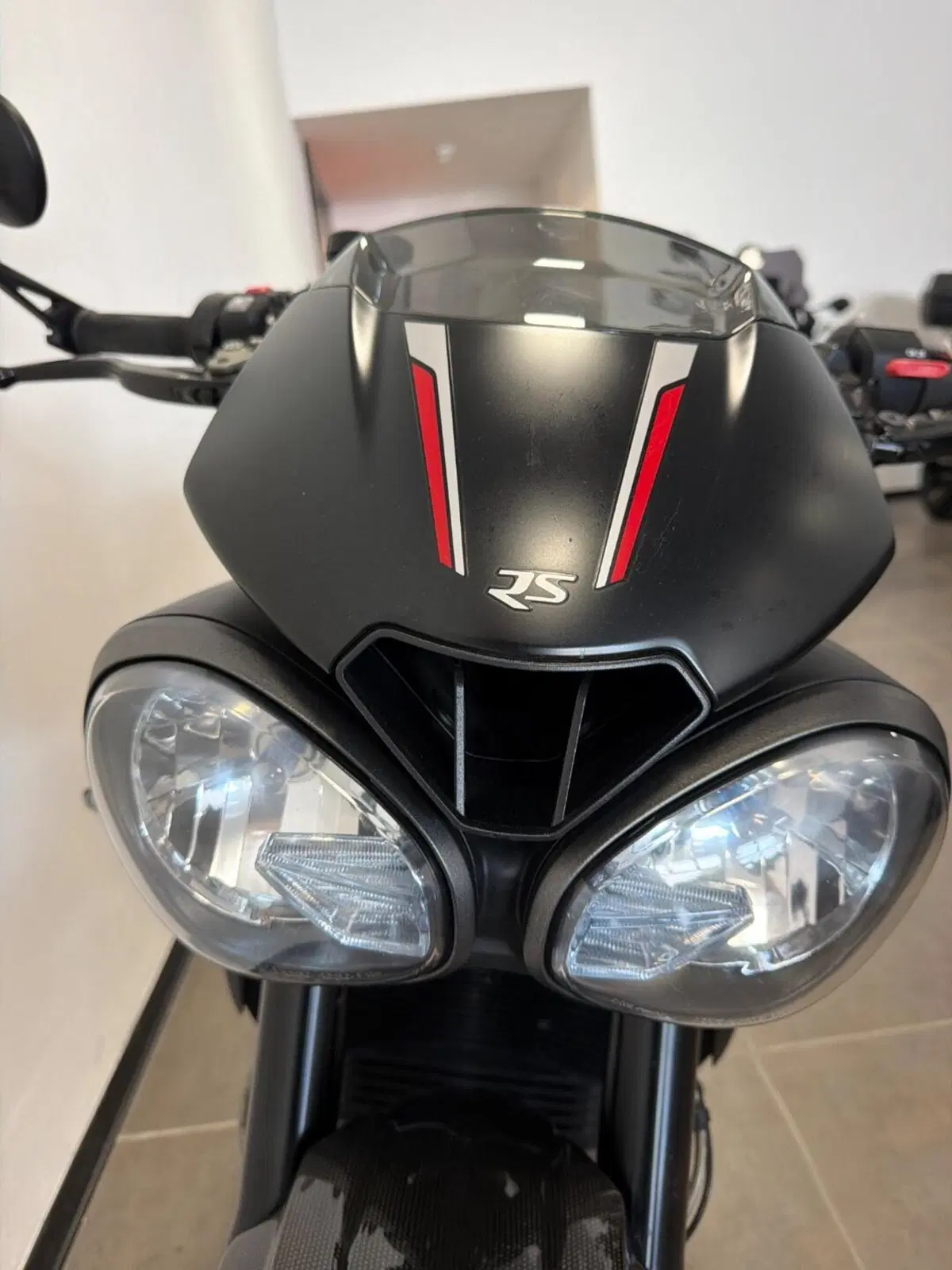 Triumph Speed Triple 1050 RS (2018 - 20) (14)