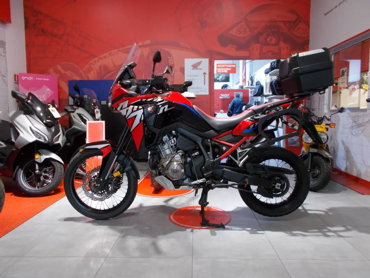 Honda Africa Twin CRF 1100L Urban (2022 - 23) (5)
