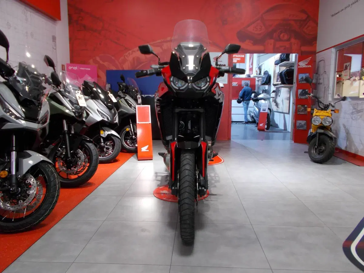 Honda Africa Twin CRF 1100L Urban (2022 - 23) (7)