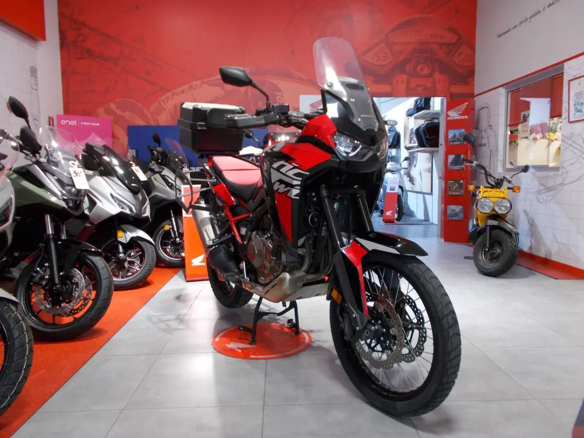 Honda Africa Twin CRF 1100L Urban (2022 - 23) (8)