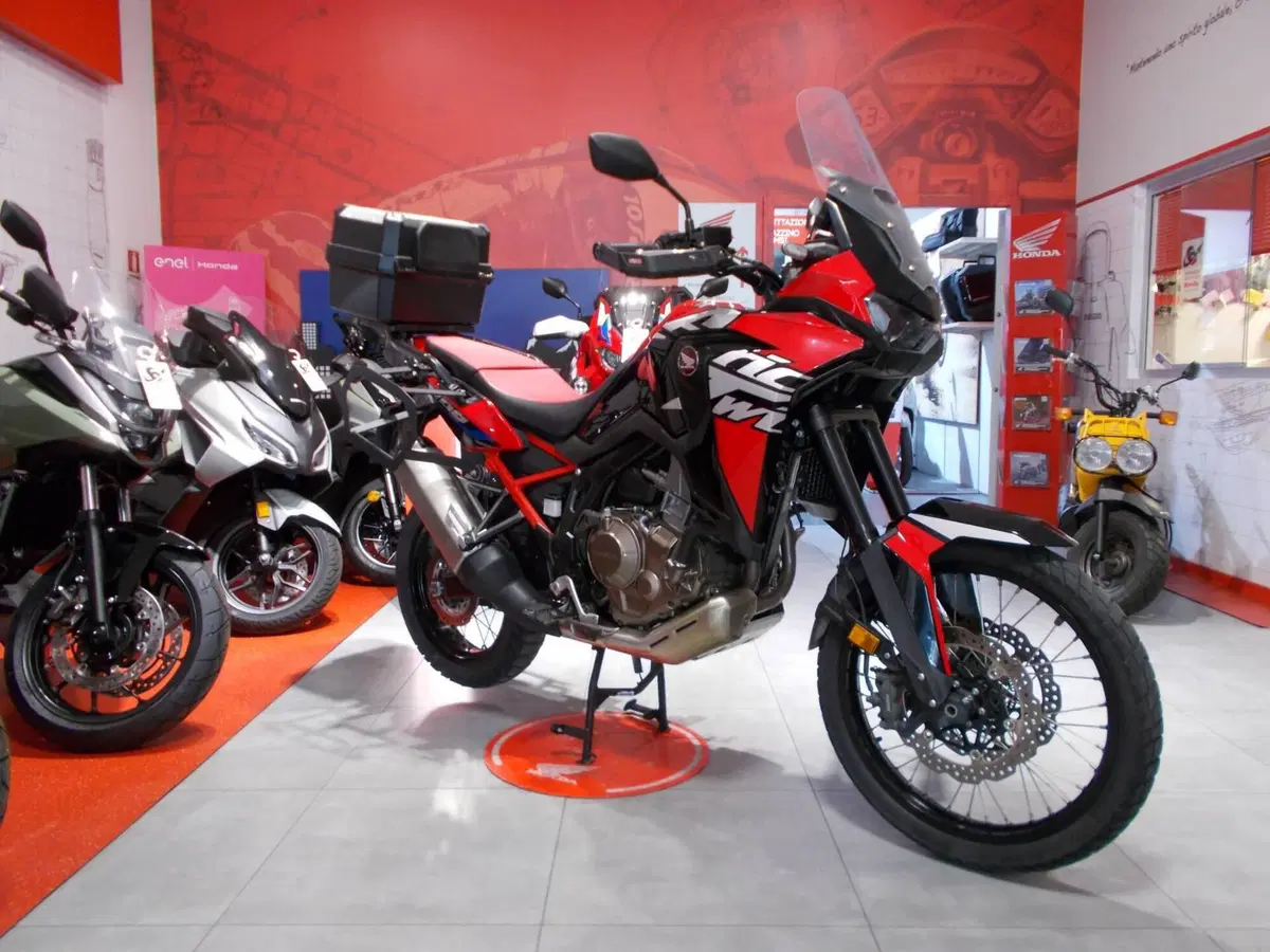 Honda Africa Twin CRF 1100L Urban (2022 - 23) (9)