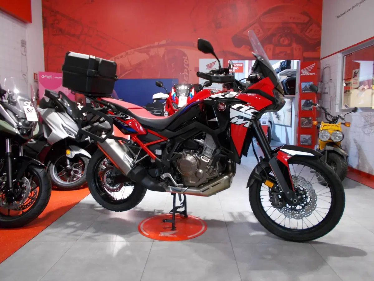 Honda Africa Twin CRF 1100L Urban (2022 - 23) (10)