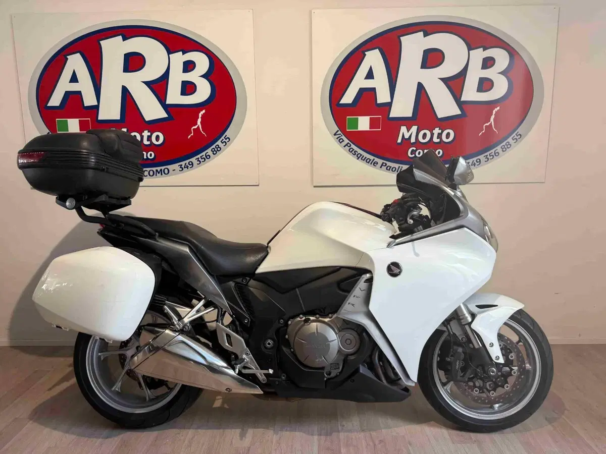 Honda VFR 1200 F ABS (2009 - 16)