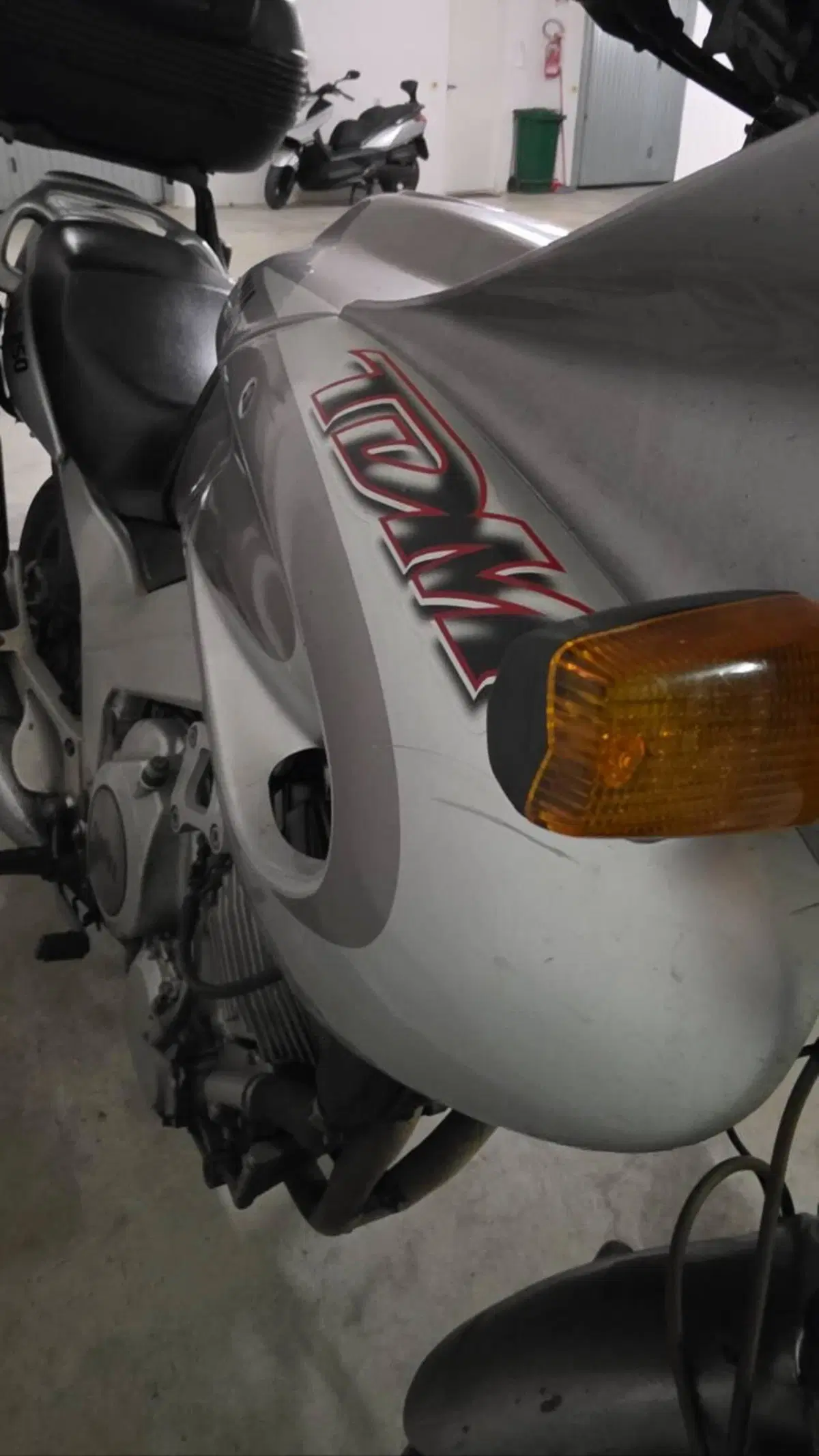 Yamaha TDM 850 (1996 - 01) (5)