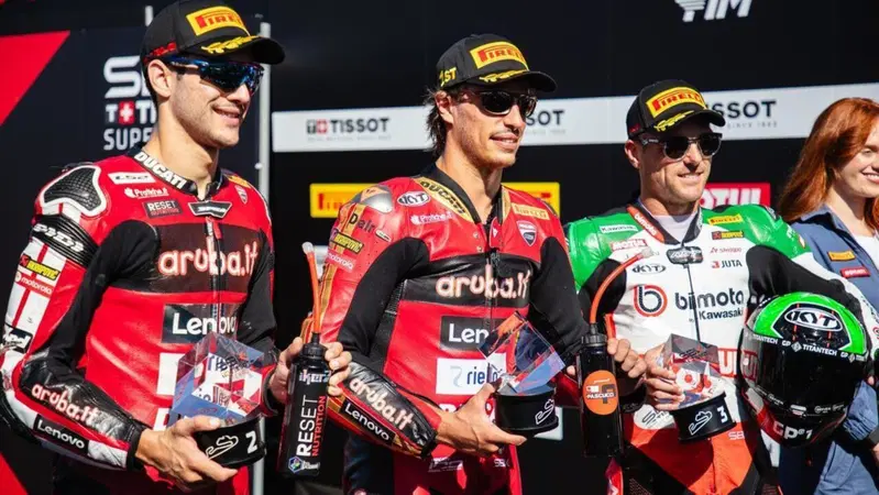 SBK 2026. GP del Portogallo. Per Bulega Superpole e record all’Estoril