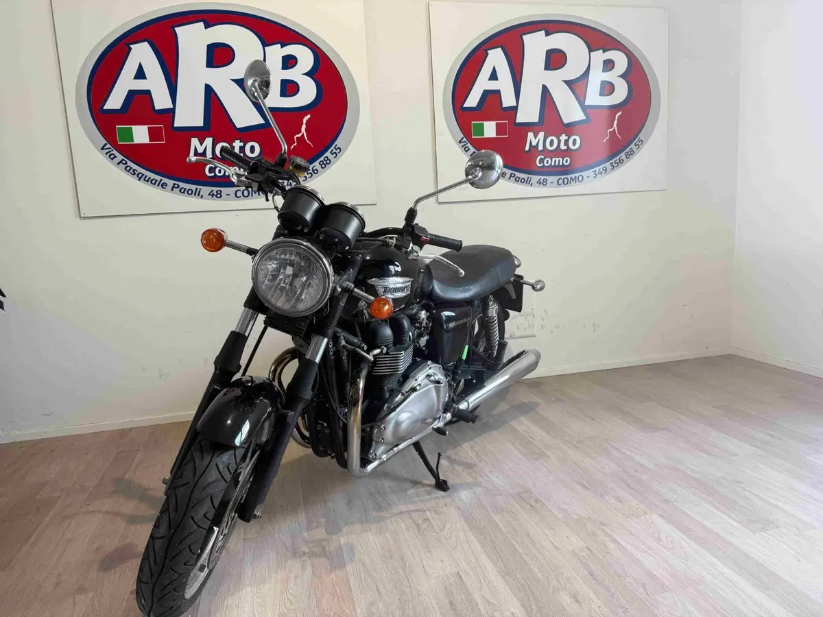 Triumph Bonneville SE (2009 - 13) (2)