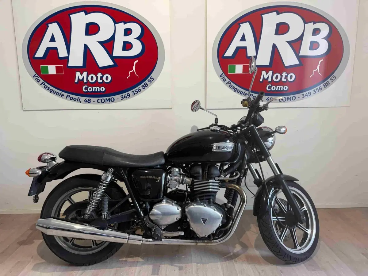 Triumph Bonneville SE (2009 - 13)