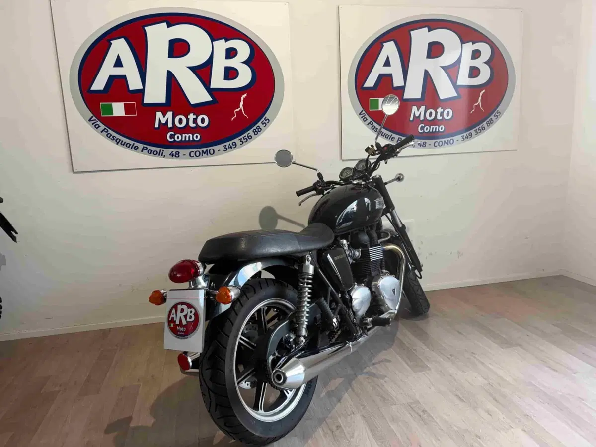 Triumph Bonneville SE (2009 - 13) (5)
