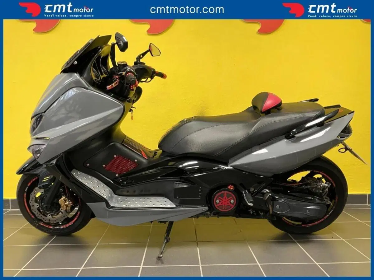 Yamaha T-Max 500 (2004 - 07) (3)