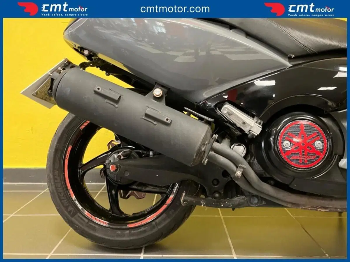 Yamaha T-Max 500 (2004 - 07) (6)