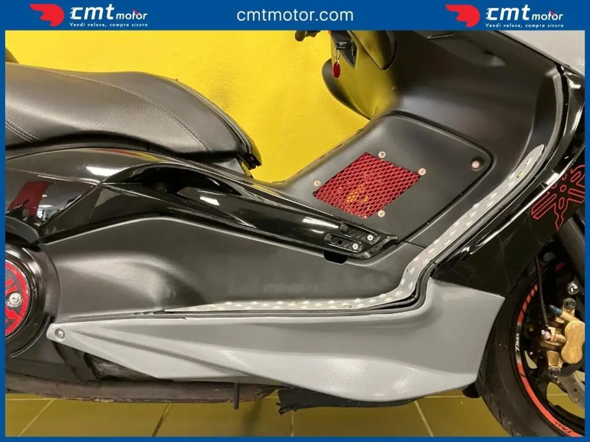 Yamaha T-Max 500 (2004 - 07) (7)