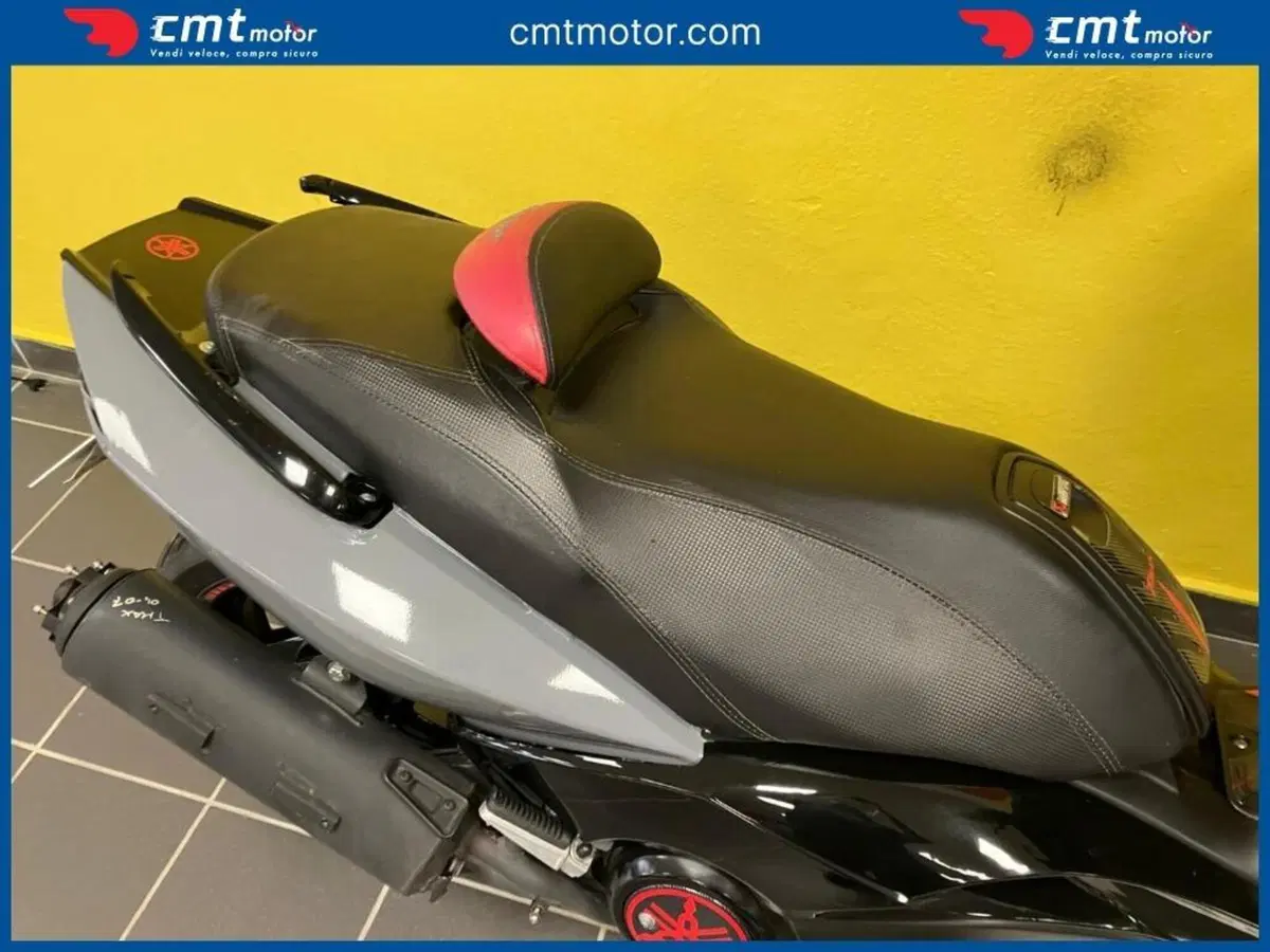 Yamaha T-Max 500 (2004 - 07) (9)