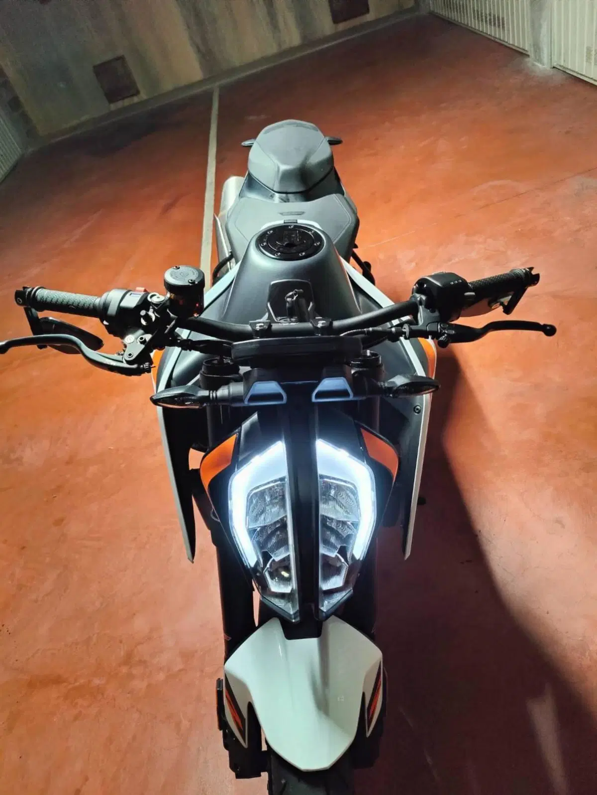 KTM 890 Duke R (2021 - 23) (6)