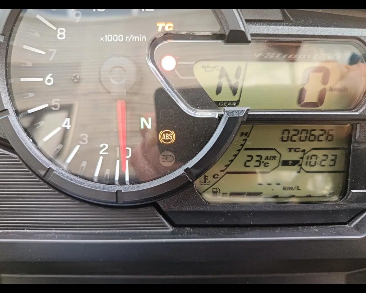 Suzuki V-Strom 650XT ABS (2015 - 17) (5)