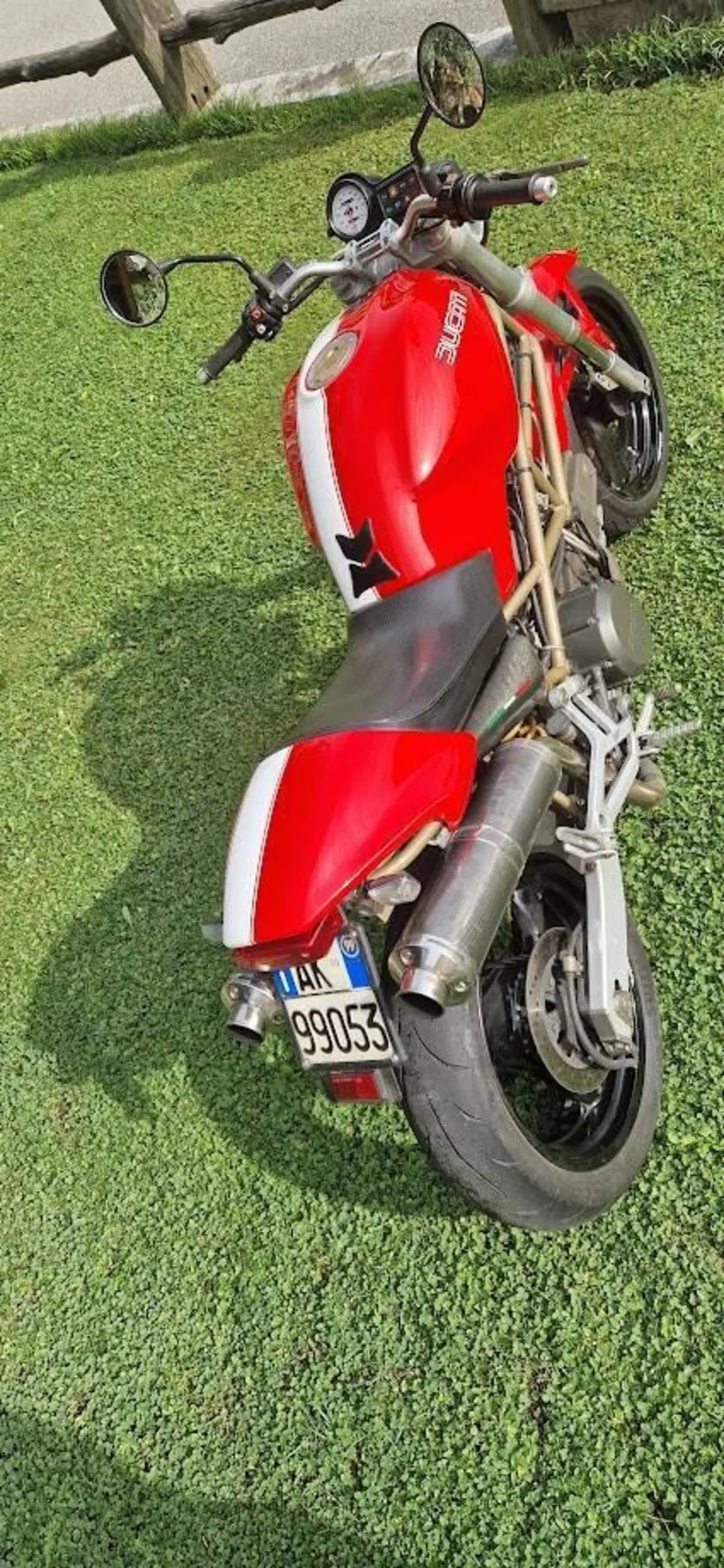Ducati Monster 600 (1994 - 02) (2)