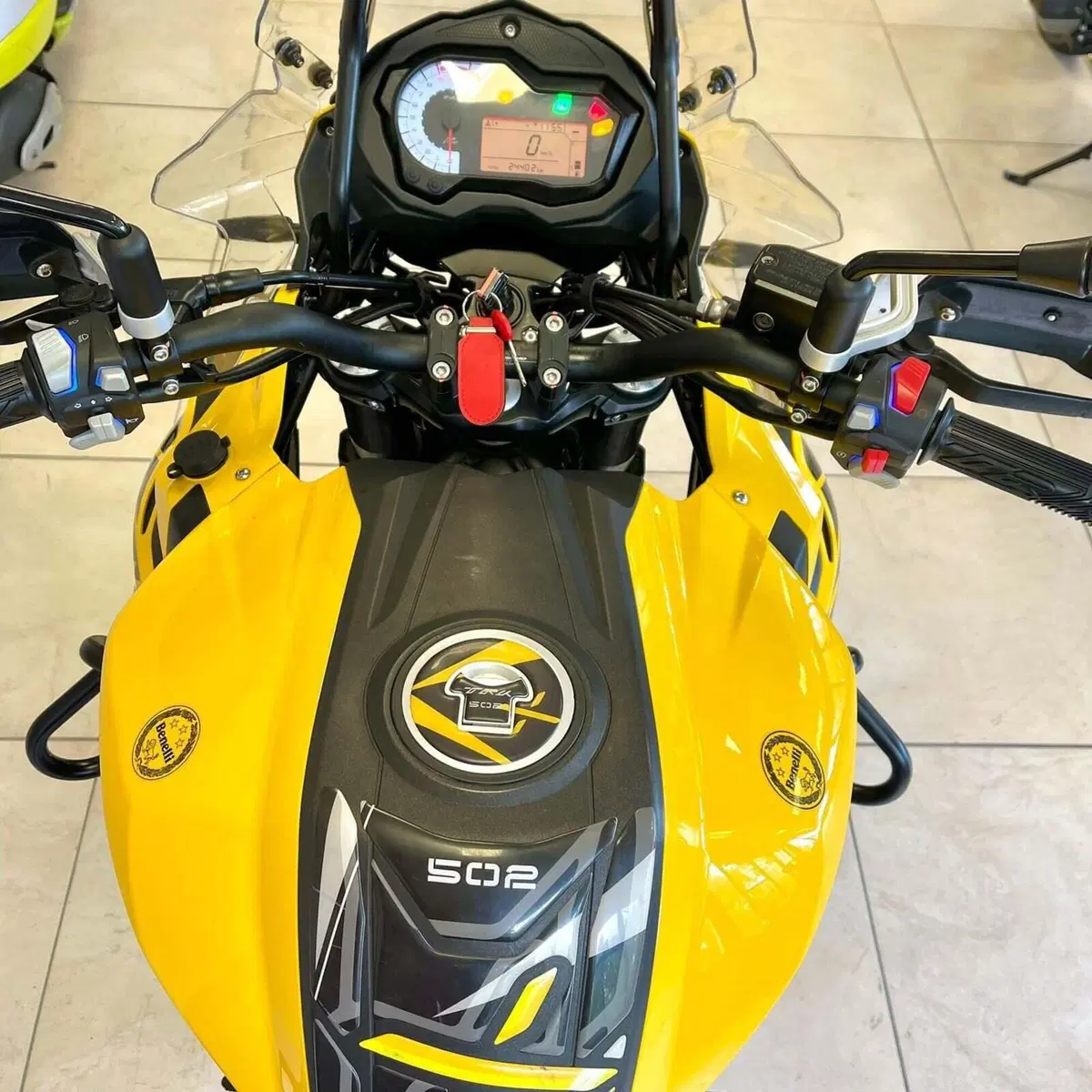 Benelli TRK 502X (2021 - 26) (4)